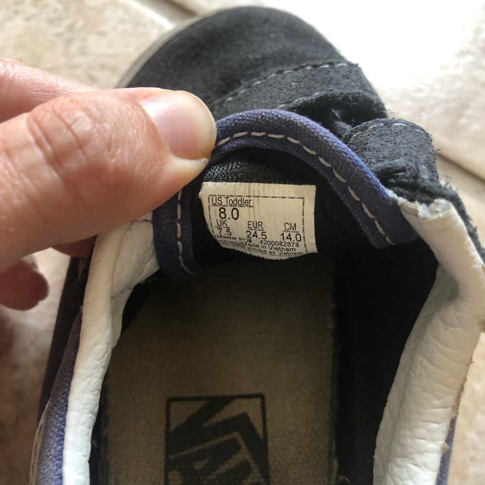 Toddler vans size 8